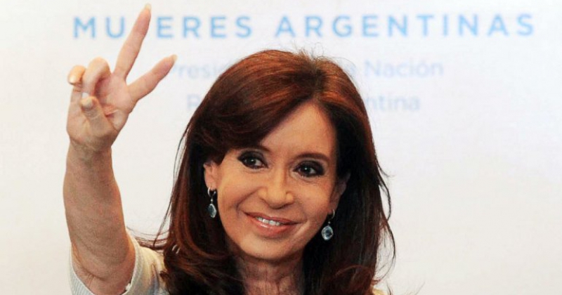 Cristina retoma las actividades politicas