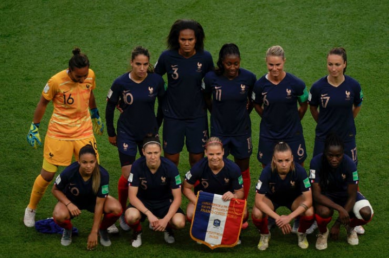 Mundial femenino Fuacutetbol champagne de las francesas