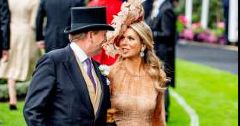 La reina de los holandeses ha estado literalmente a la altura de las circunstancias con un enorme sombrero