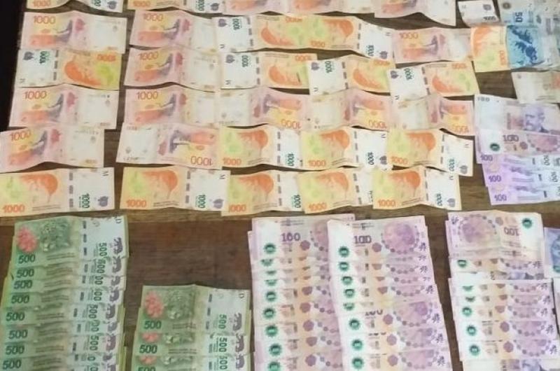Fueron detenidos tras robar una gran cantidad de dinero